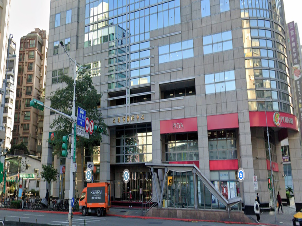 大都市國際中心大樓地下坡平出租【簽約月繳】 - 停車市場