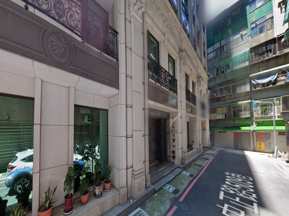 三輝謙里全新名廈車位出租 - 停車市場