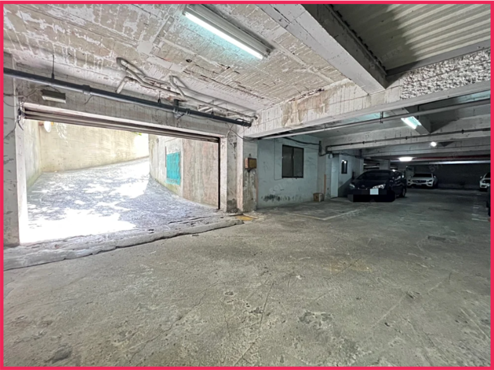 專科技大樓開平餐飲旁B1坡平車位