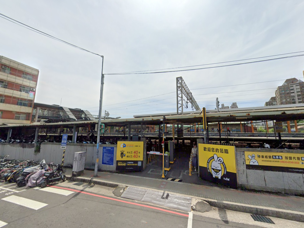 ViVi PARK-內壢火車站機車停車場