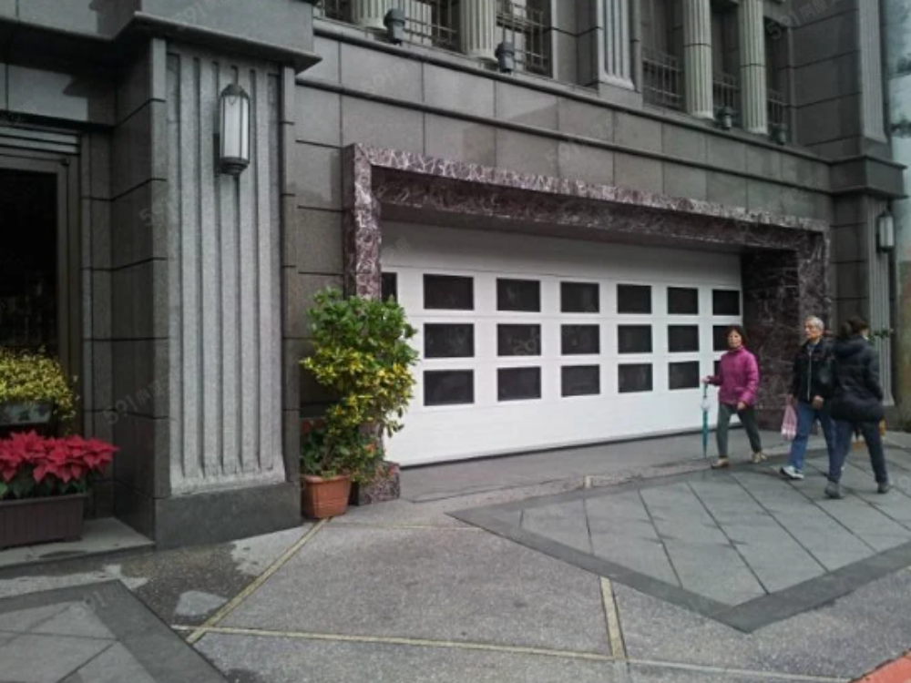 近北門郵局、國稅局、福星國小、萬華運動中