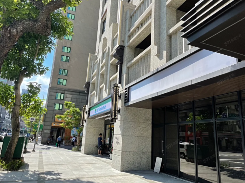 坡平大車位--中信張小姐