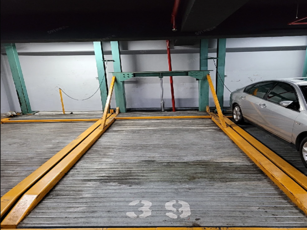 臻品華廈機械車位(適中型車輛)