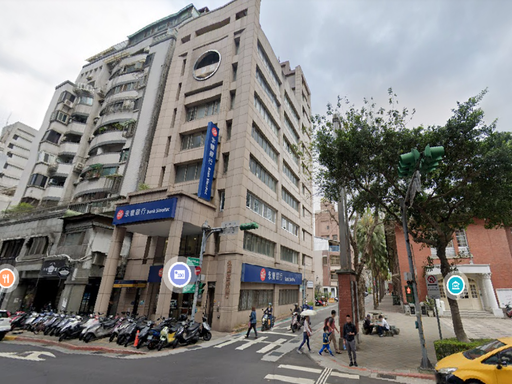 ★正對當代藝術館★京站/建成國中旁B1坡平車位出租-適teana,camry【最快12/21起可租】