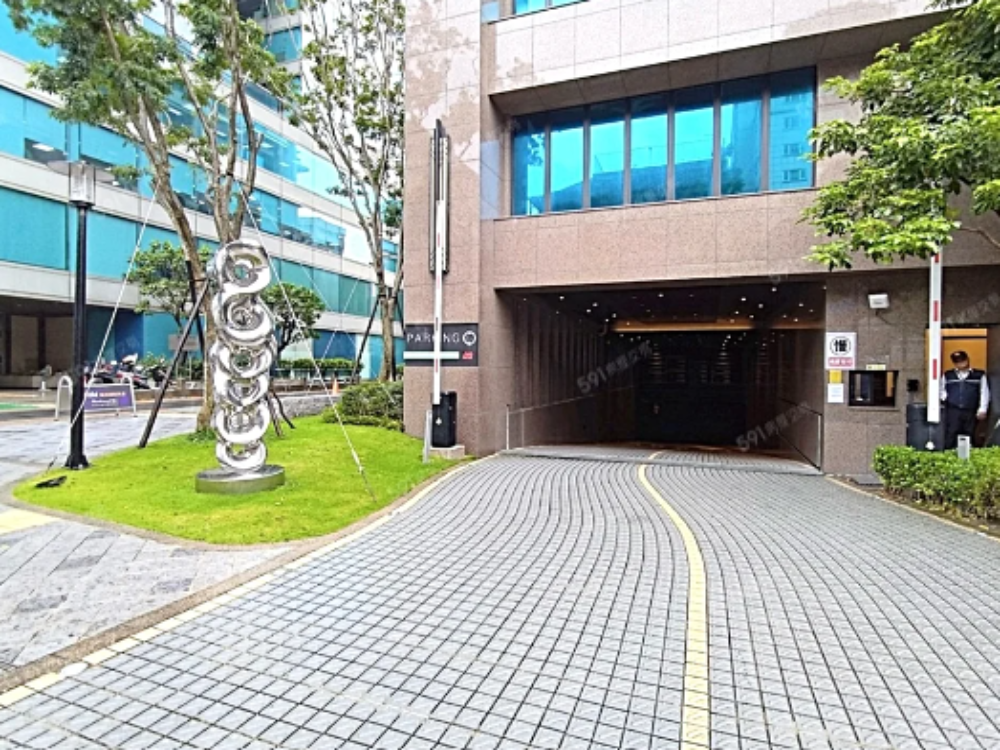 北車京王B2坡道平面大車位.含管理費