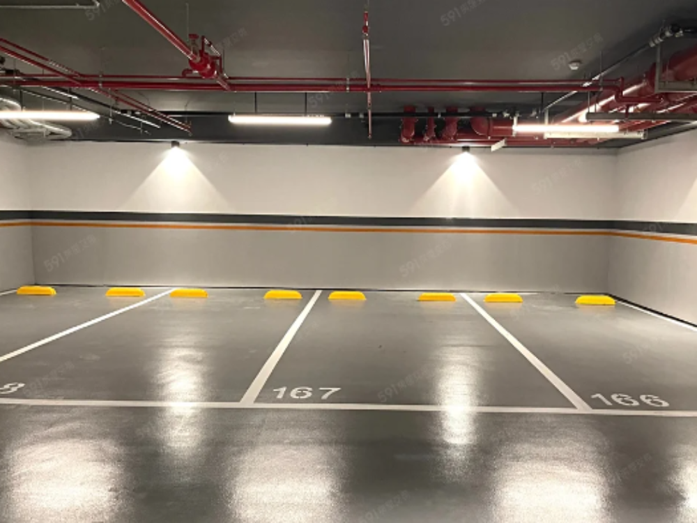 北車京王B2坡道平面大車位.含管理費