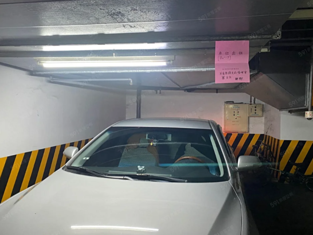 坡道平面地下室車位出租