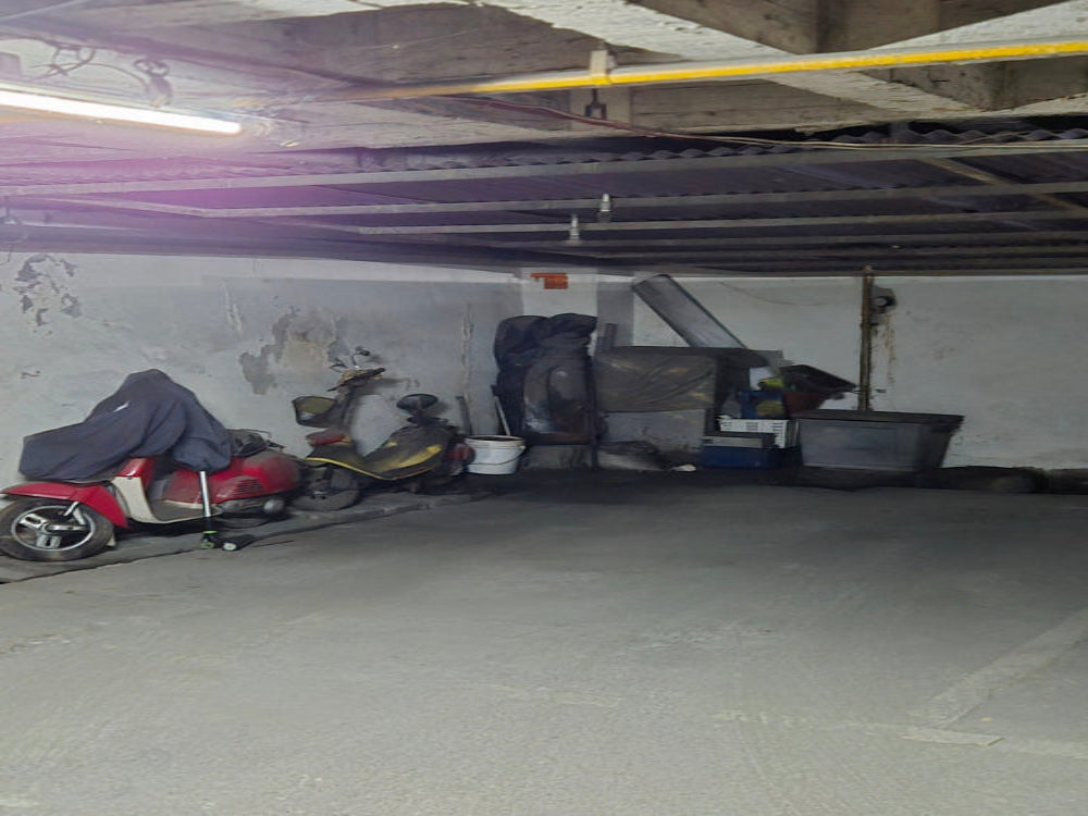 近台北小巨蛋捷運站,最大可停大型轎車