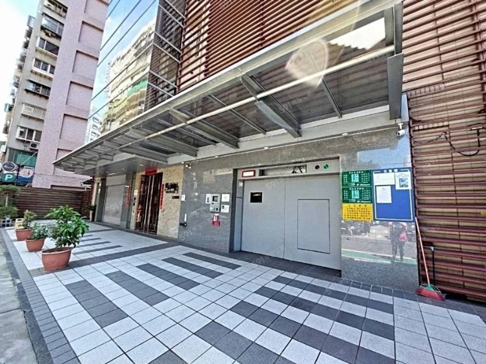 古亭站口中正三車位(可單獨買) - 停車市場