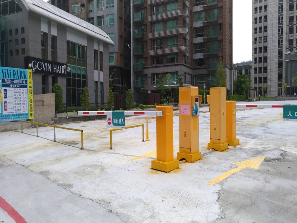 ViVi PARK-敬業一路停車場