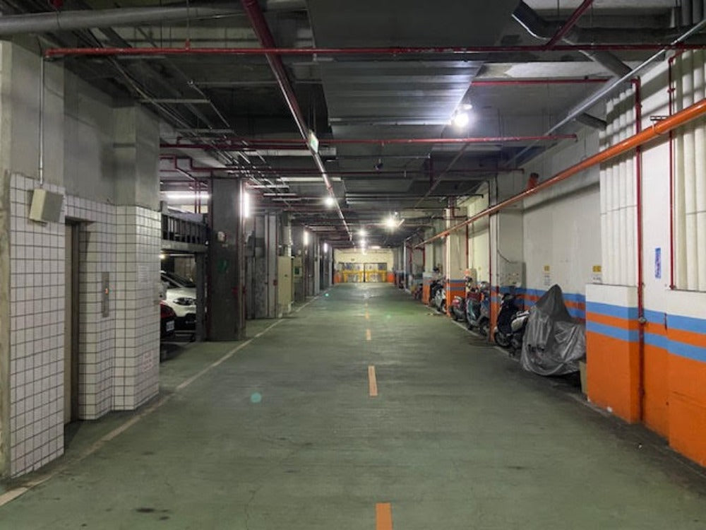 文化路一段社區坡機車位出租 - 停車市場