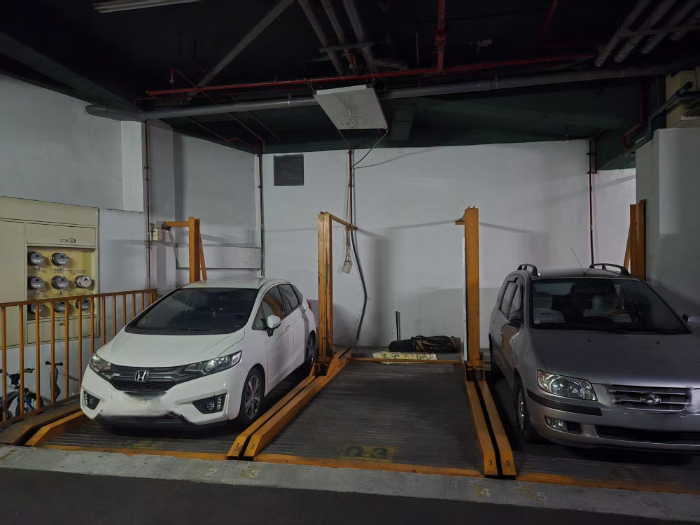 西湖畔,坡道機械車位