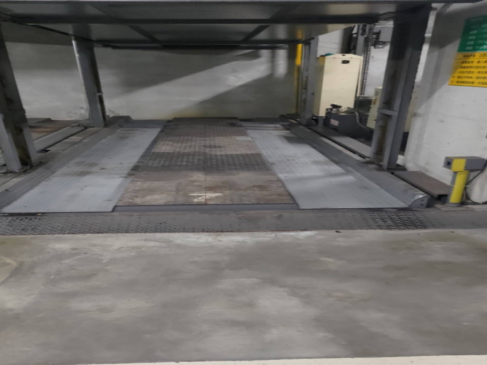 【重慶北路三段/大龍市場】室內車位出租