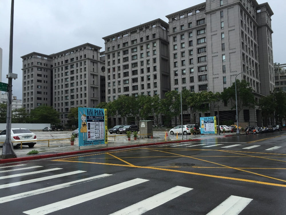 ViVi PARK-敬業二路停車場