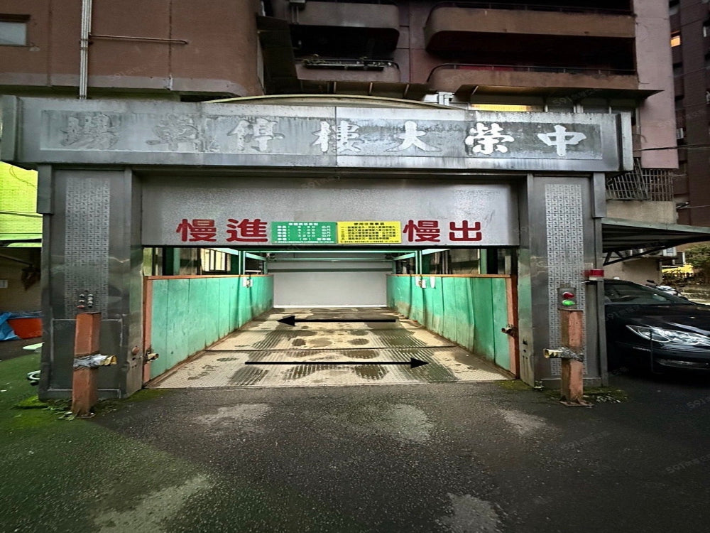 室內平面大車位,,免風吹日曬雨淋