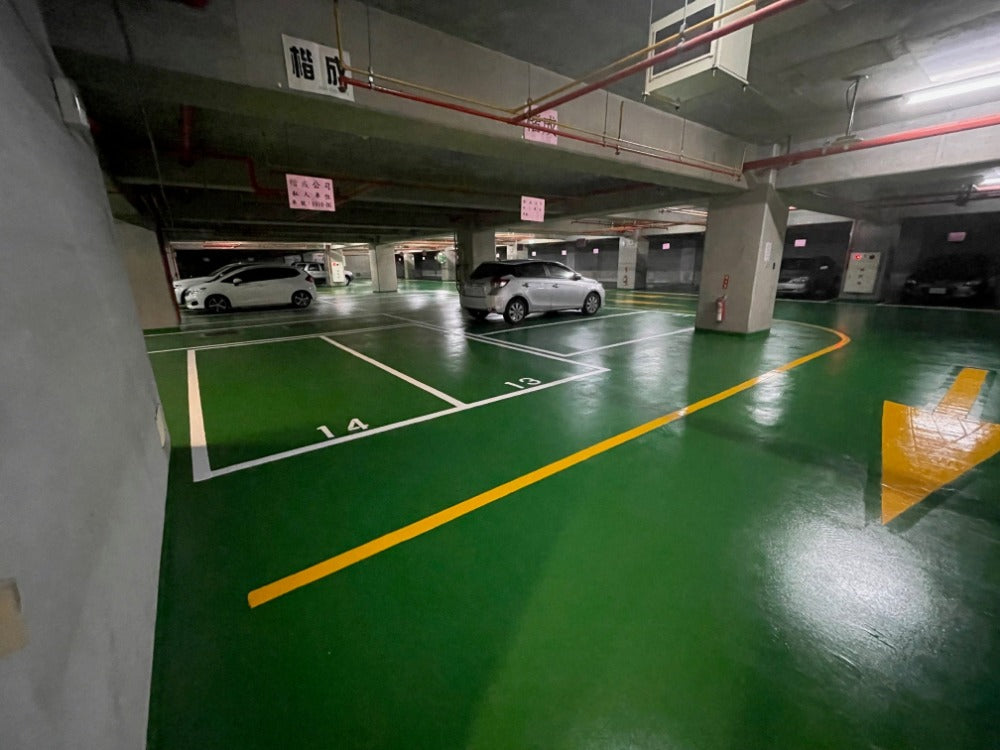 內科瑞光路/堤頂二段,近緯來電視和仁寶大樓,坡平大車位需季繳, 固定車位