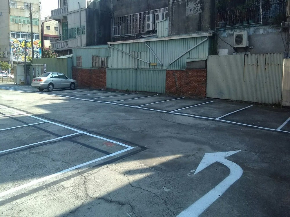 ViVi PARK-五甲一路停車場