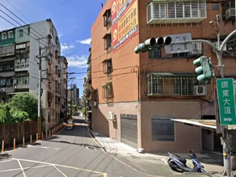 橫科B1坡道平面大車位(含管理費) - 停車市場