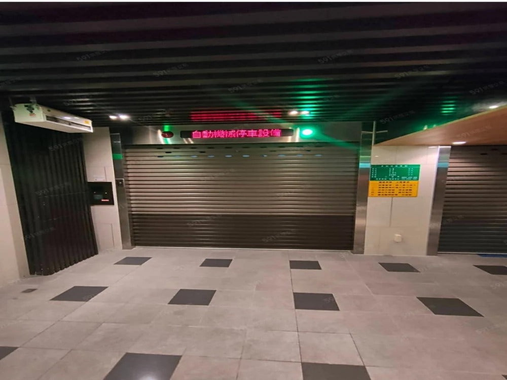 博愛路衡陽路交叉口,坡機車位年繳有優惠 - 停車市場