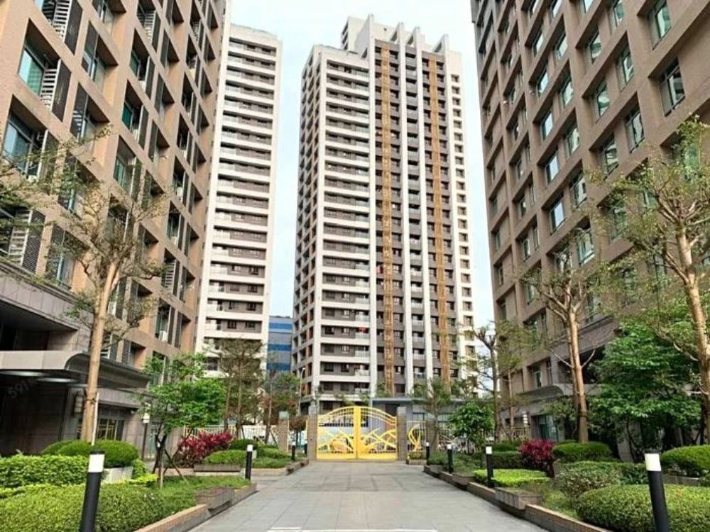 24h警衛.大車位.近彩色遠東(限半年繳) - 停車市場