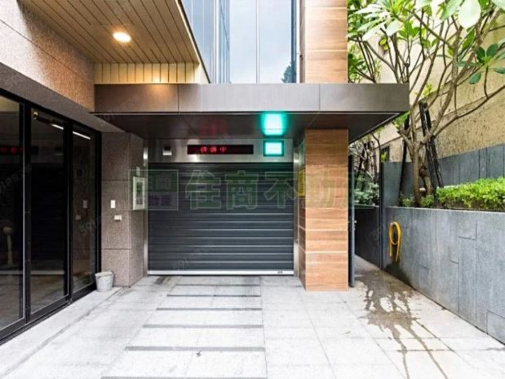 信義安和旁倉儲休旅車位 - 停車市場