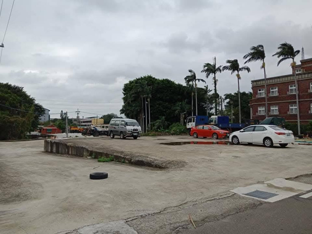桃園市中壢區內壢【17噸以下貨車位、轎車位】出租