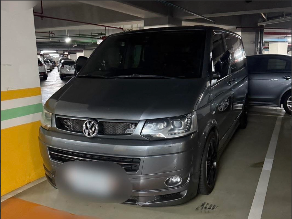 蘆洲捷運站  地下平面，大型休旅車 貨車 適合