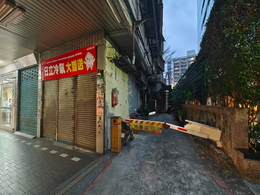 光復南路/信義路四段機械車位，限小轎車