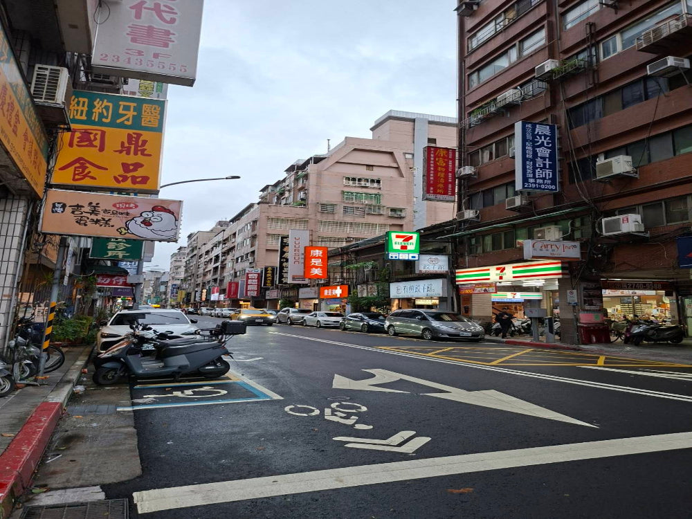 鄰近捷運中正紀念堂站及南門市場，獨立坡道平面，出入方便