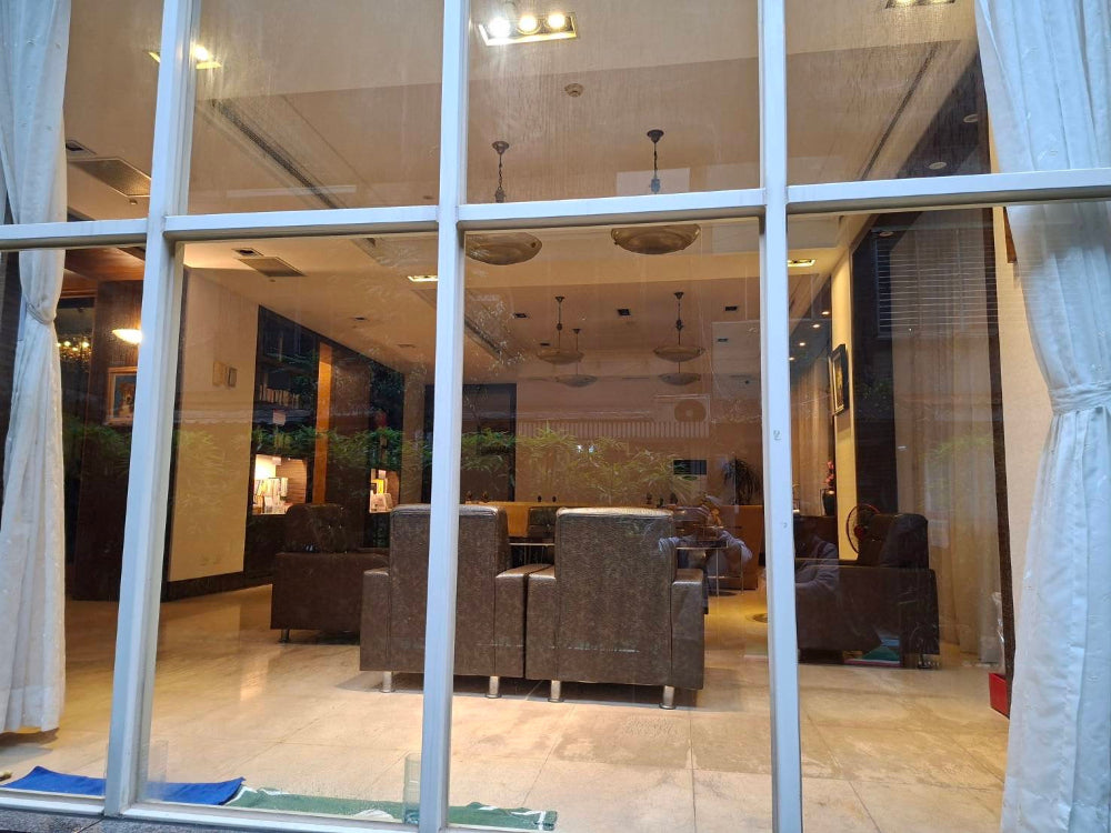 鄰近捷運中正紀念堂站及南門市場，獨立坡道平面，出入方便