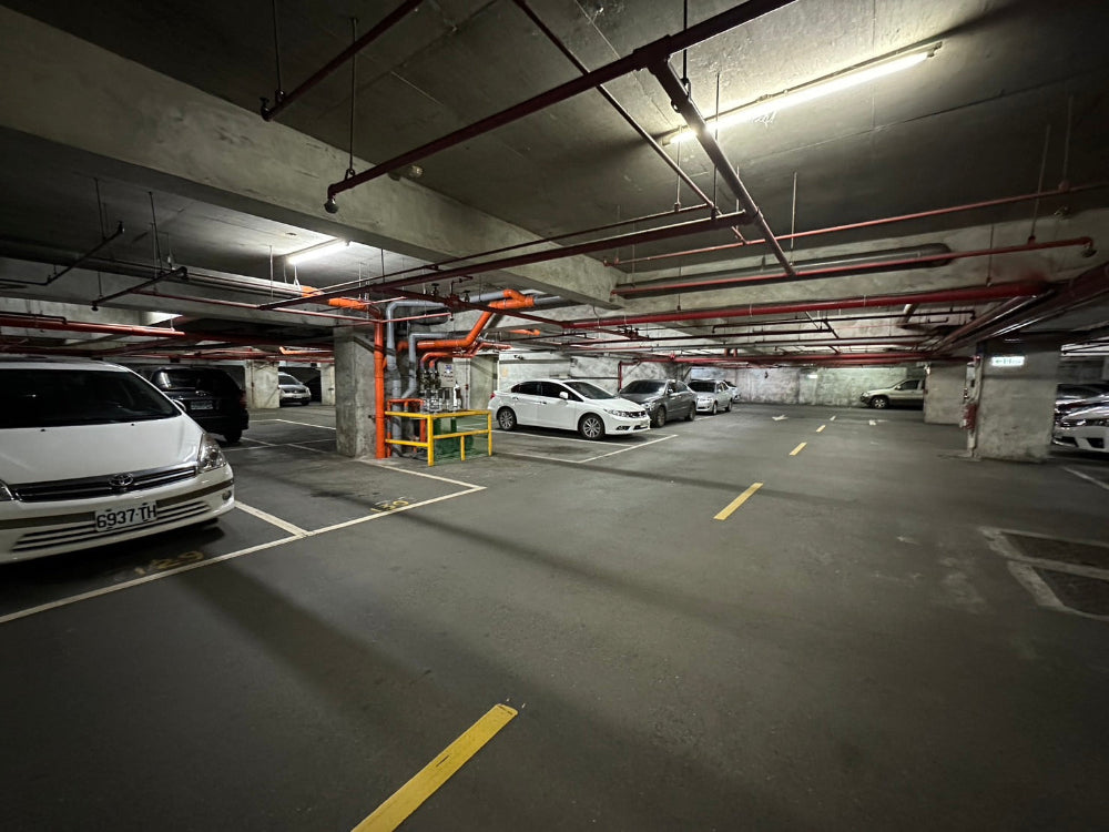 亞東醫院附近  地下平面車位