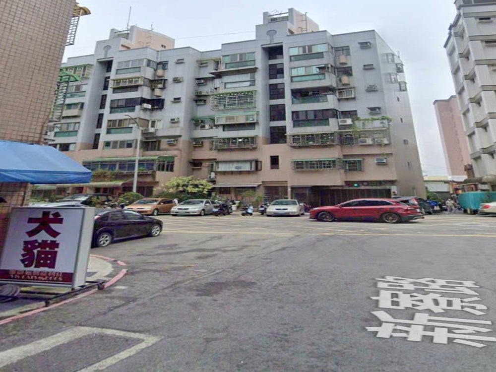 靠近林口舊街市場的林口國寶社區，坡道機械，可停休旅車含管理費