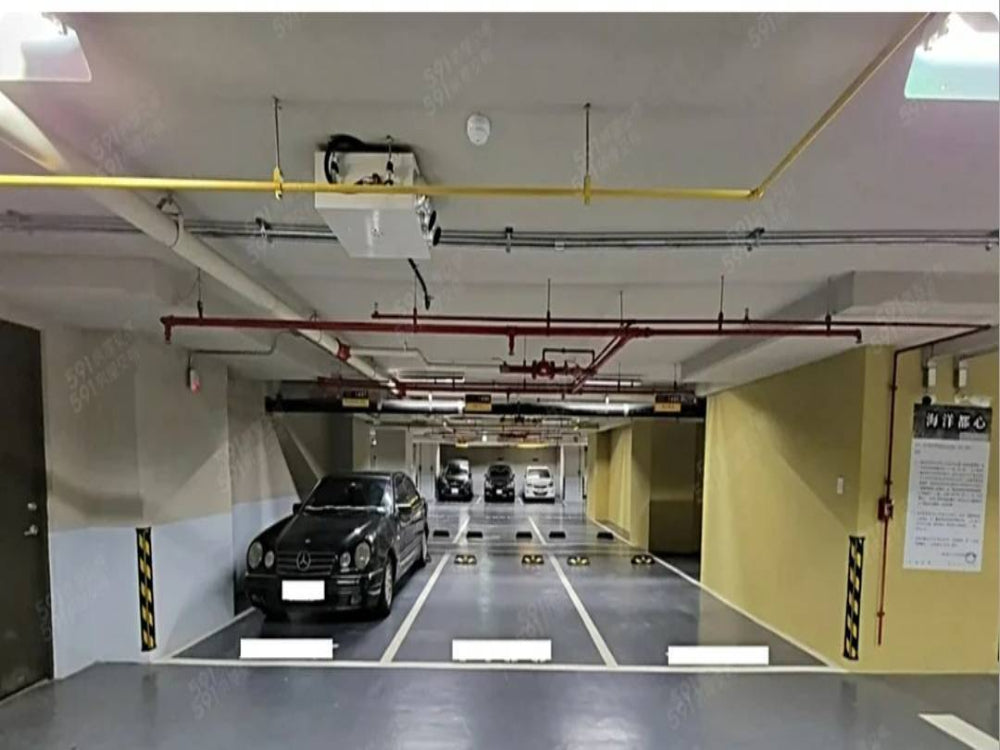 海洋都心平面車位~月租1800元